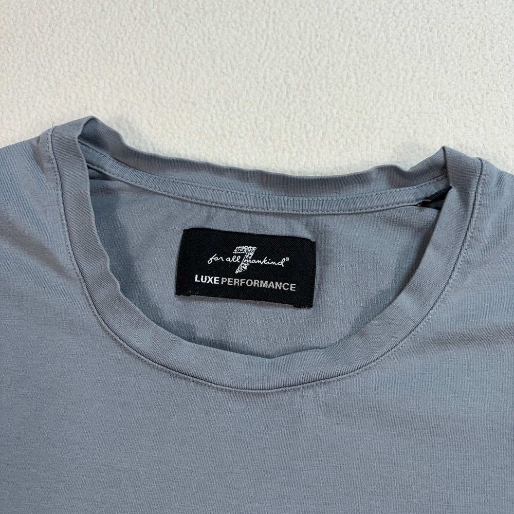 7 For All Mankind Luxe Performance T-Shirt Men's M Dusty Blue Stretch *Mark* - Picture 3 of 16